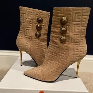 Balmain Roni Suede Bootie